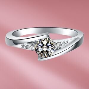 Sterling Silver 925 CZ Solitaire Engagement Promise Ring Size 7 New in Gift Box